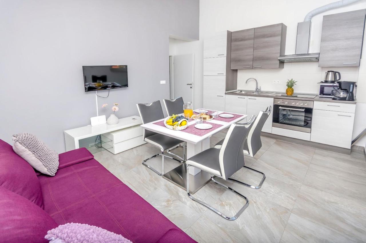 Apartments Katic Ražanj Exterior foto
