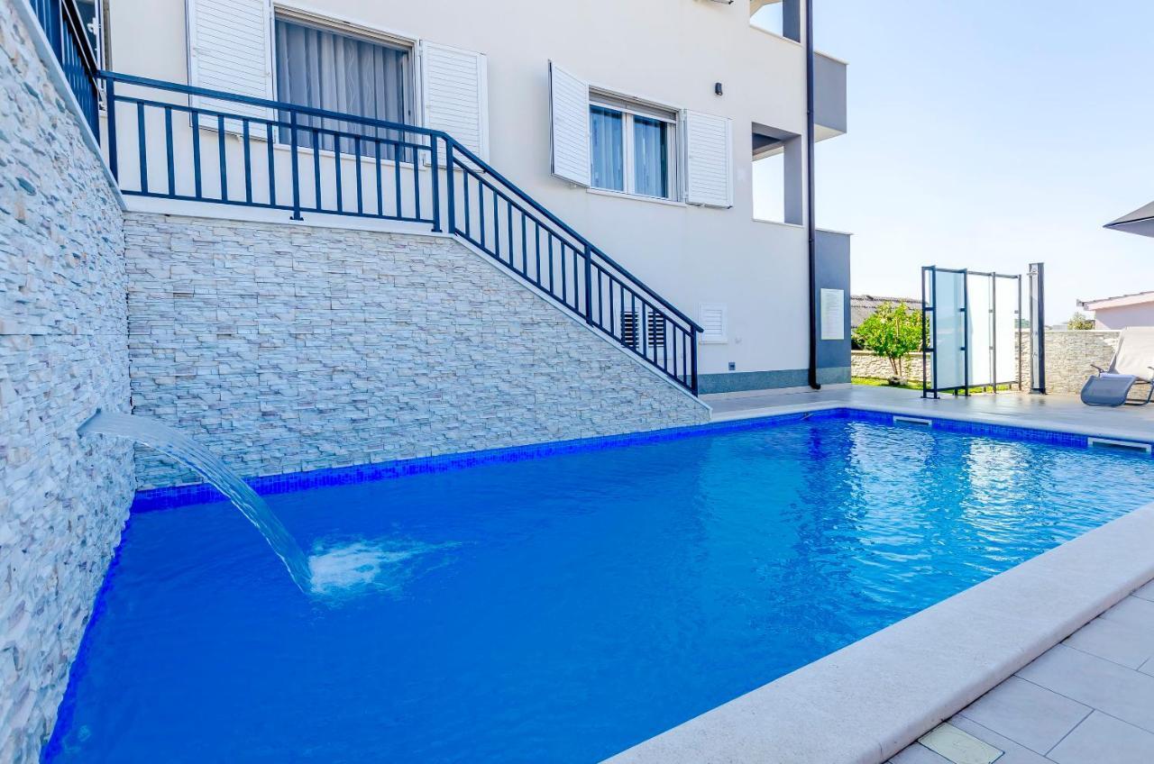 Apartments Katic Ražanj Exterior foto